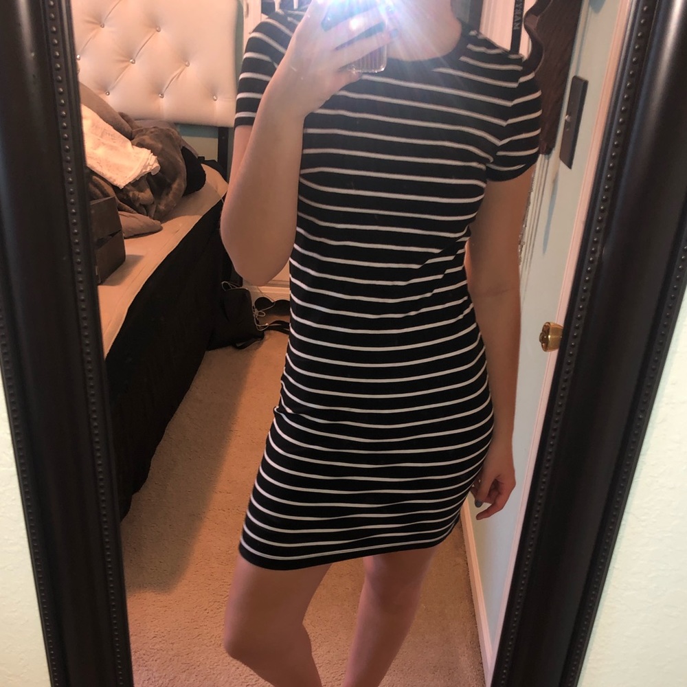 small old navy fitted striped dress